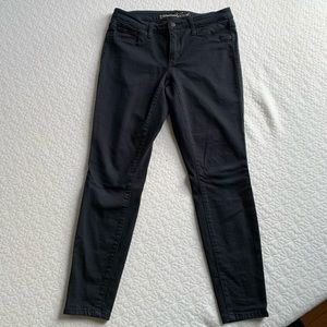 Universal Thread black pants